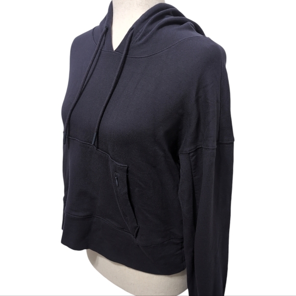 4/$12 FLX Navy Blue Cropped Sweatshirt Hoodie Women's size Small - Picture 2 of 10